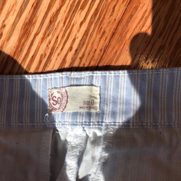 Blue and white stripe shorts - Picture 3 of 3